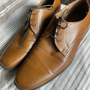 Men’s Size 13 Apt 9 Dress Shoes